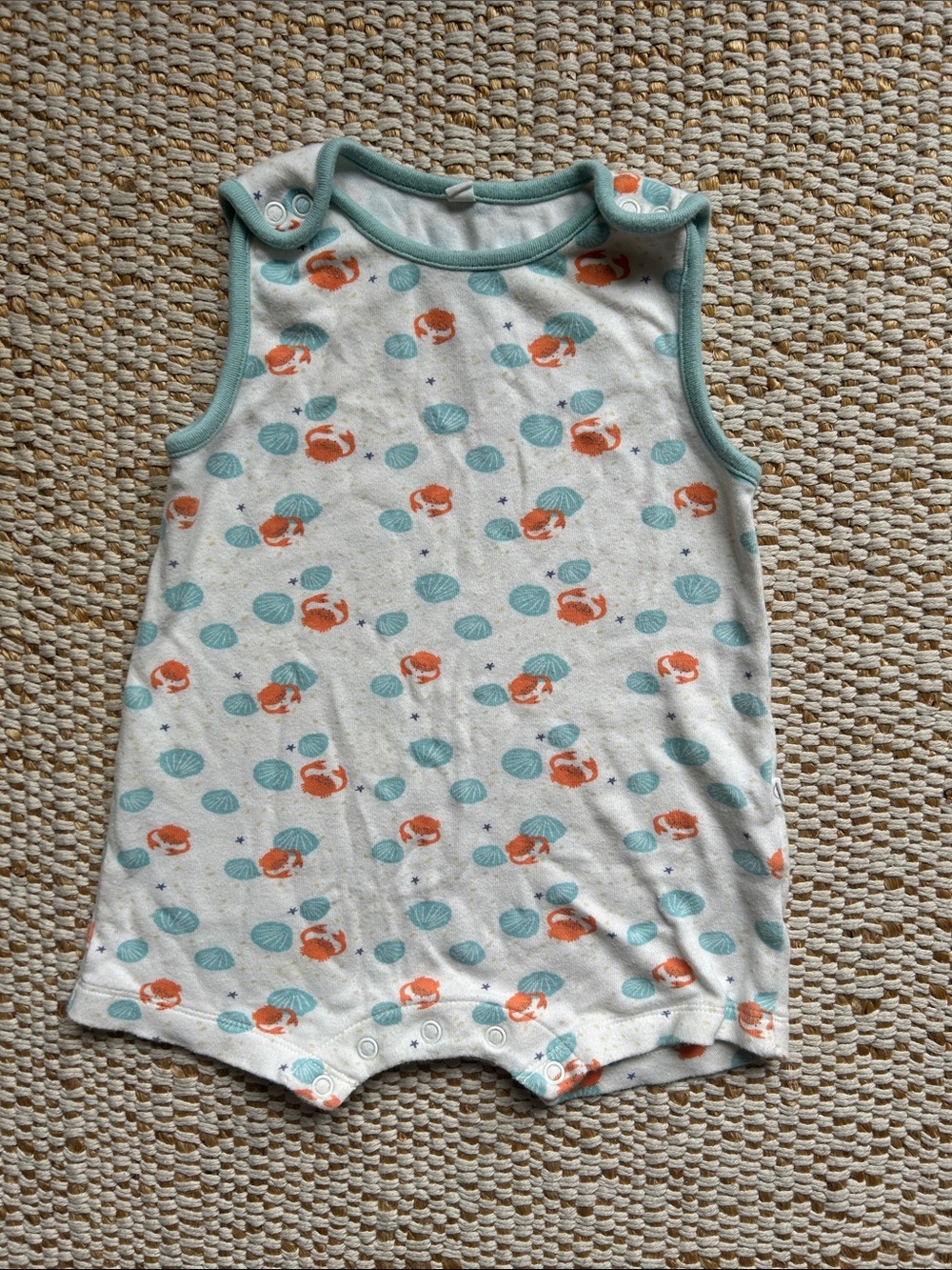 Mori baby crab and shell beach romper